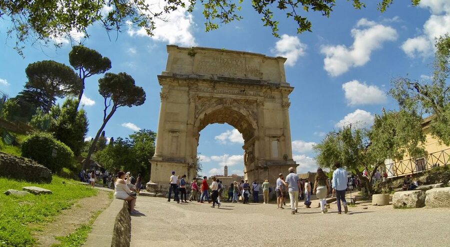 Rome: Colosseum, Roman Forum, and Palatine Hill Tour - Palatine Hill brings the views