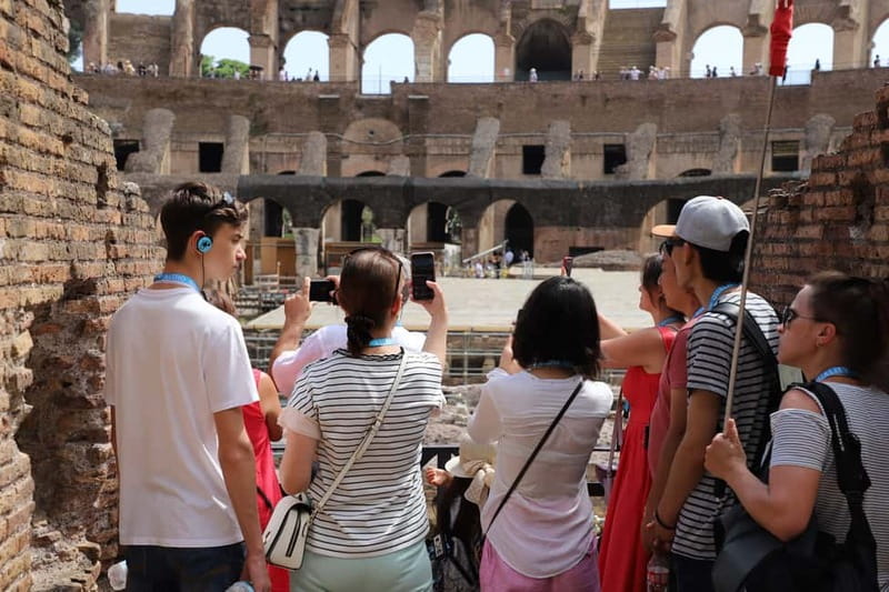 Rome: Colosseum & Roman Forum Guided Tour - Meeting near the Colosseo Metro station