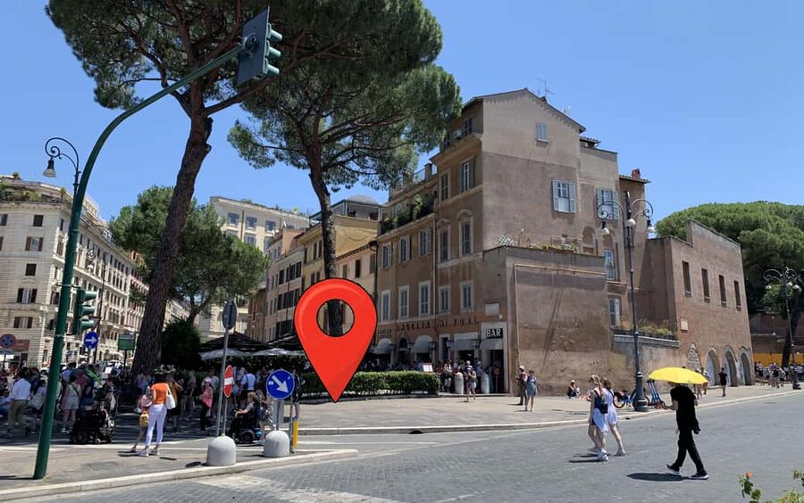 Rome: Colosseum, Roman Forum & Palatine Guided Tour - What makes the guides the strongest part