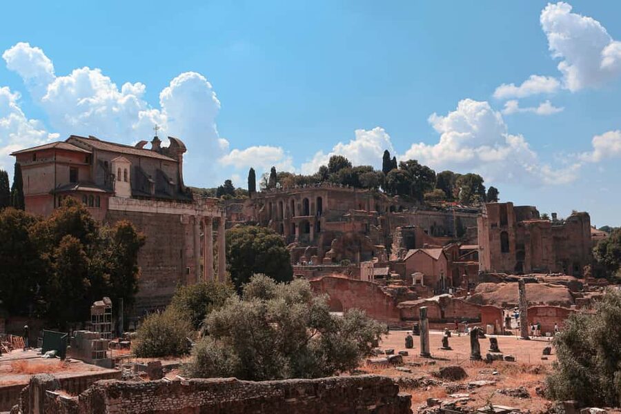 Rome: Domus Aurea Guided Tour and Virtual Reality Experience - The Cryptoporticus and the palace’s hidden circulation