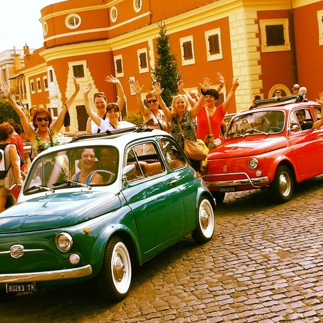 Rome Driving Tour By Vintage Fiat 500 - The Aventine keyhole and Piazza dei Cavalieri di Malta