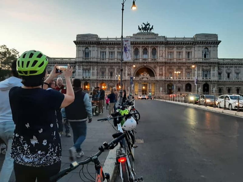 Rome: E-Bike Sunset Tour with Pizza Option - Key points to know before you book