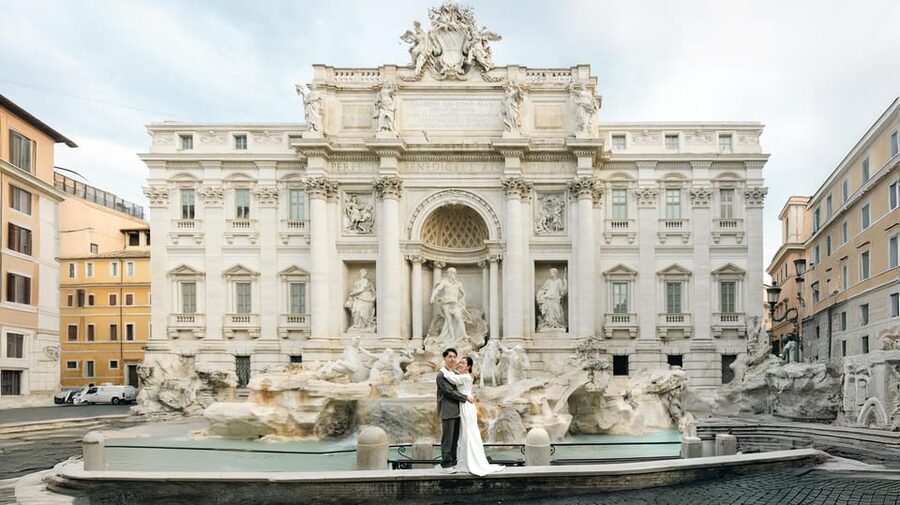 Rome: Early Morning Private Photoshoot at Iconic Landmarks - Pantheon, Spanish Steps, and Rome’s smaller corners
