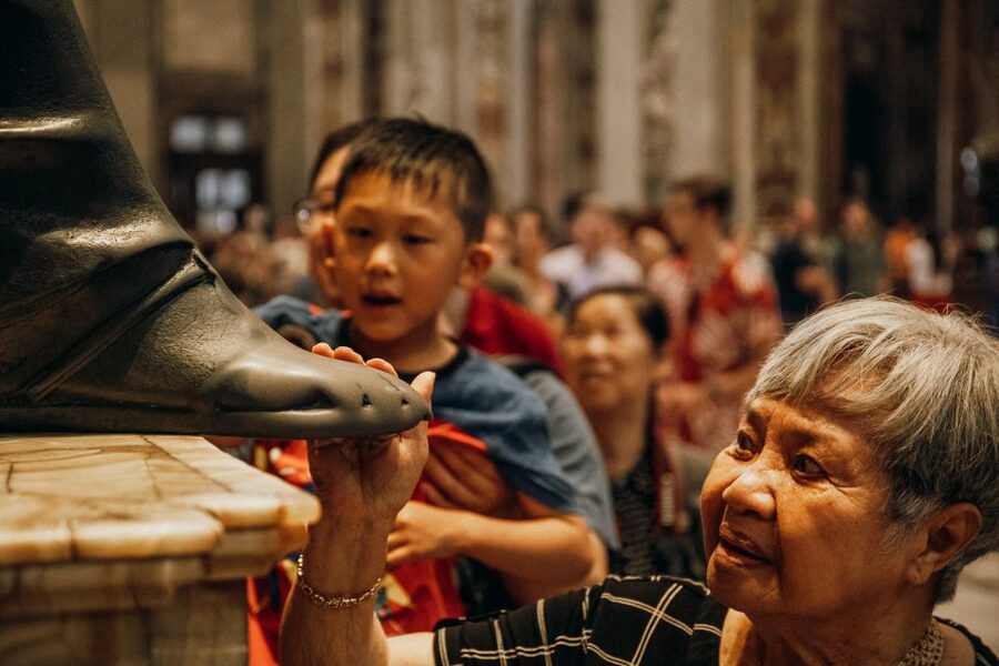 Rome: Early-Morning Vatican Museums and Sistine Chapel Tour - Who should book this Vatican tour?
