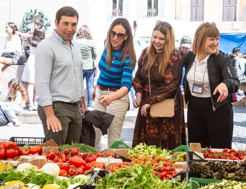 Rome: Eat Like a Roman Ghetto & Campo de' Fiori Food Tour - Campo de’ Fiori, with or without the morning market