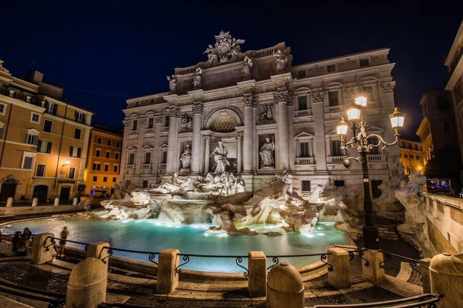 Rome: Evening Golf Cart Tour with Aperitivo - Two stops for beer, wine, and the Italian aperitivo