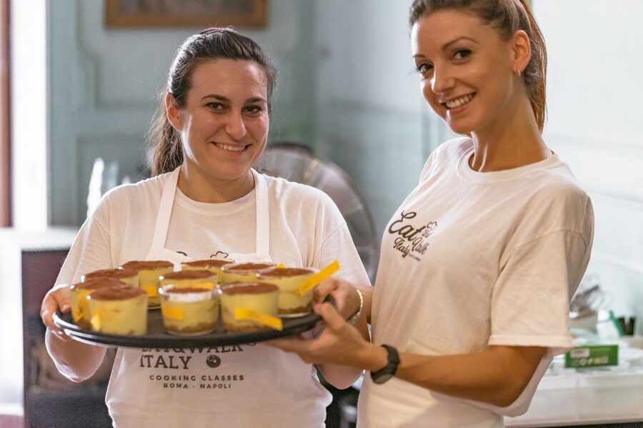 Rome: Fettuccine and Tiramisu Cooking Class with Wine - Choosing Between Three Roman Sauces