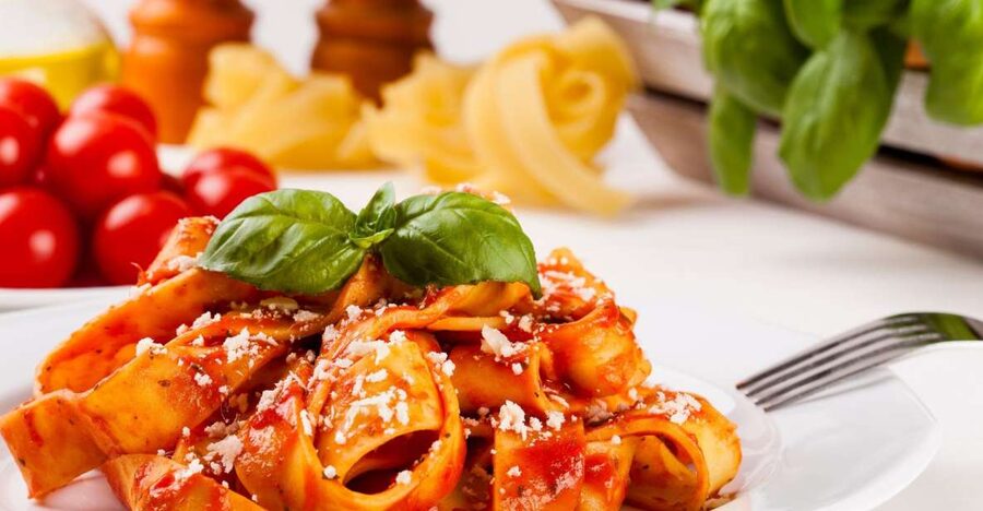Rome: Fettuccine Pasta Cooking Class in Rome's City Center - What you take home