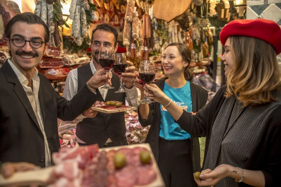 Rome: Food Tour and Wine Tasting in a Traditional Trattoria - Ending with gelato at Gelateria Gunther