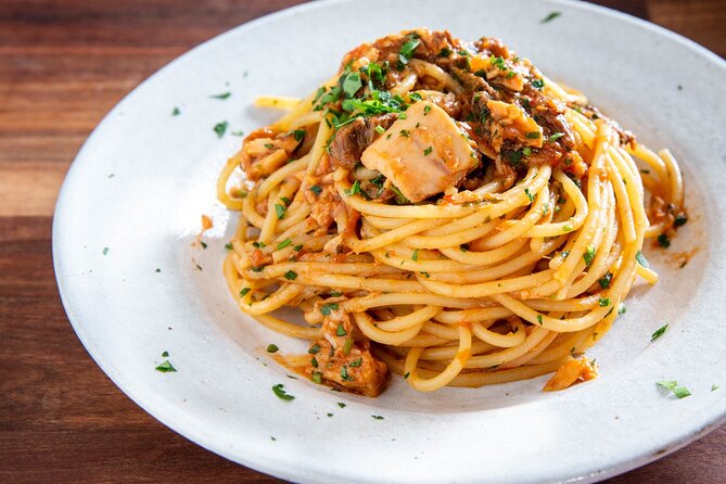 Rome Food Tour: Unlimited Tastings with Fine Wine & Barolo - La Nicchia Cafè Starts With a Serious Italian Tasting