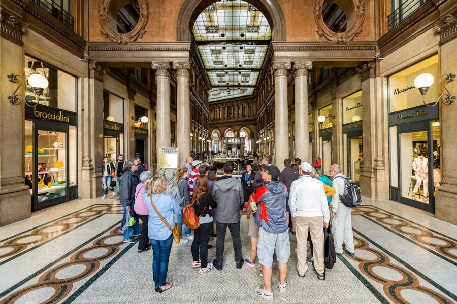Rome: Fountains and Squares Small-Group Walking Tour - The guides make a real difference