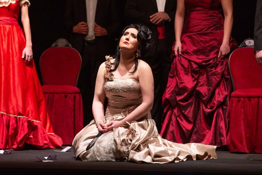 Rome: Giuseppe Verdi's "La Traviata" Live Performance - The church setting: beautiful, but not built as an opera house