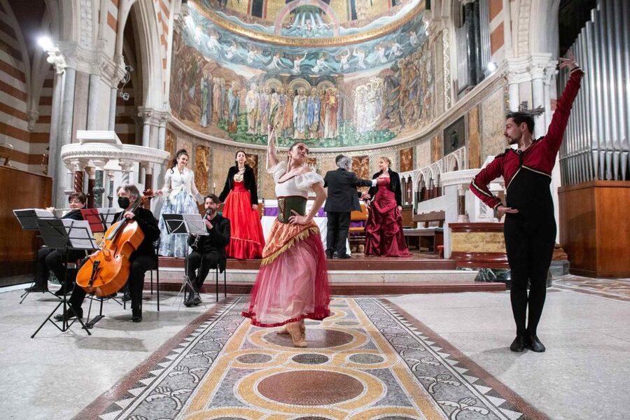 Rome: Giuseppe Verdi's "La Traviata" Live Performance - Who will enjoy this most