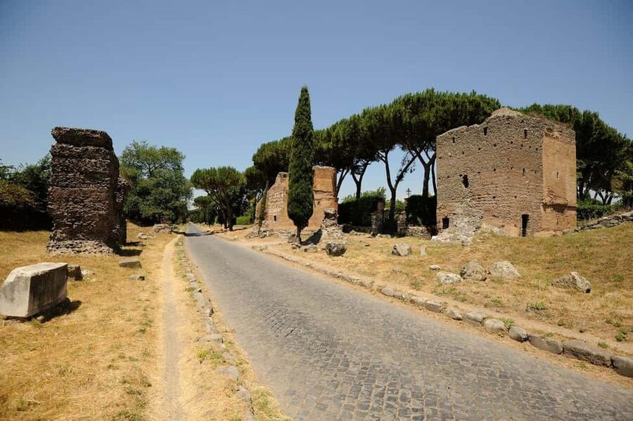 Rome: Guided Catacombs Tour & Capuchin Crypt (Audio Guide) - Why these two Roman sites work well together