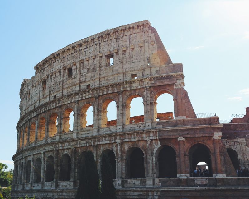 Rome: Guided Colosseum Tour with Arena Entrance - Who should choose the full tour?