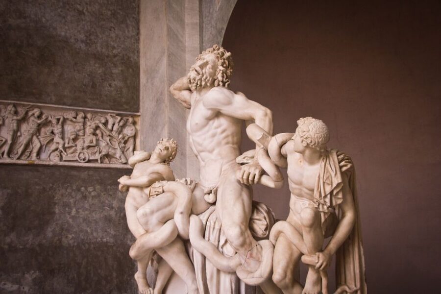 Rome: Guided Tour of St. Peter’s Basilica & Panoramic Dome - Riding up to the first Dome level