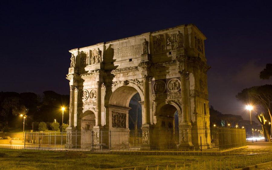 Rome: Guided Tour of the Colosseum - Finding the meeting point and preparing well