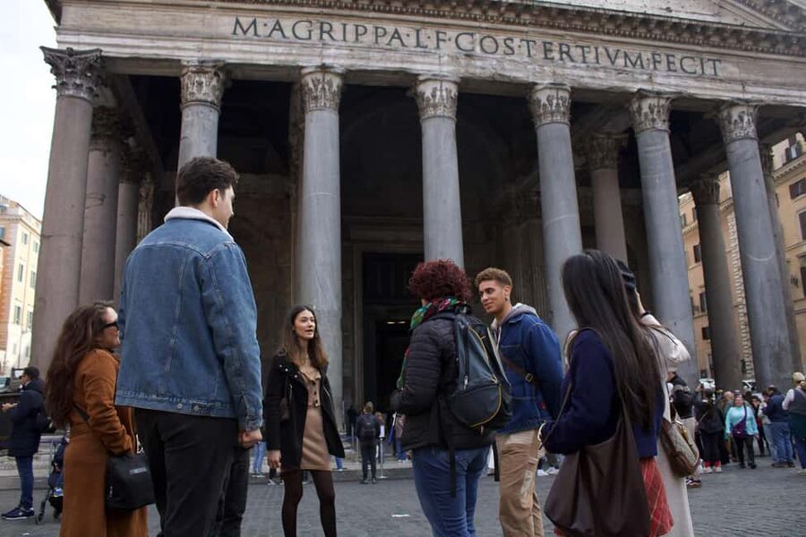 Rome: Guided Walking Tour in English or Spanish - Who should book this walk?
