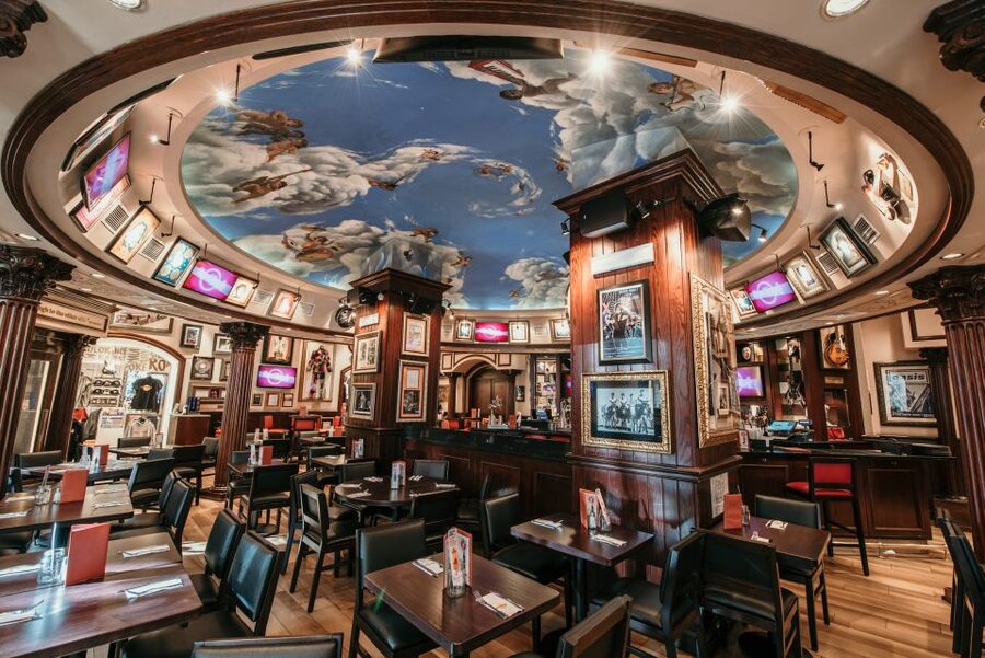 Rome: Hard Rock Cafe Experience - What the food is like in practical terms