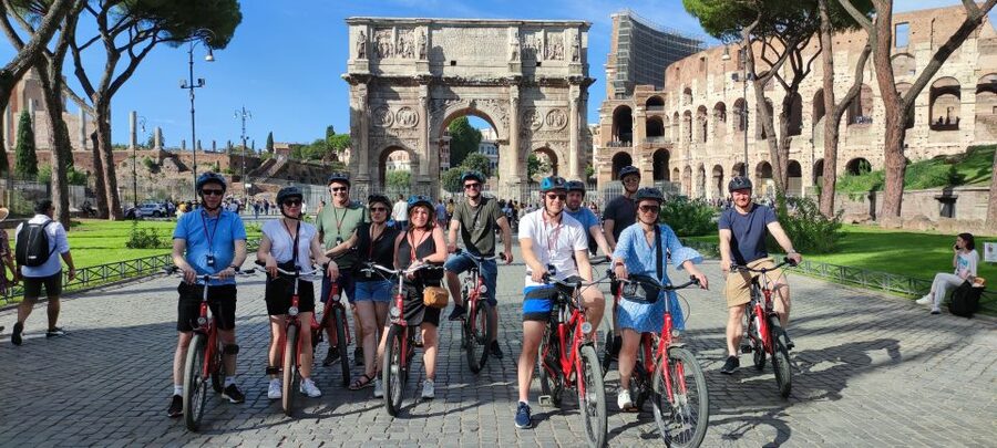 Rome: Highlights Bike Tour - The Pantheon, Piazza Navona, and Sant’Ignazio