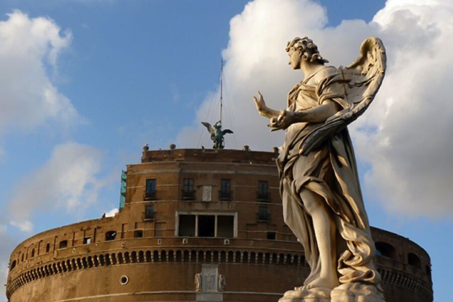 Rome: Illuminati Trail Angels & Demons Tour - Santa Maria della Vittoria starts the mystery
