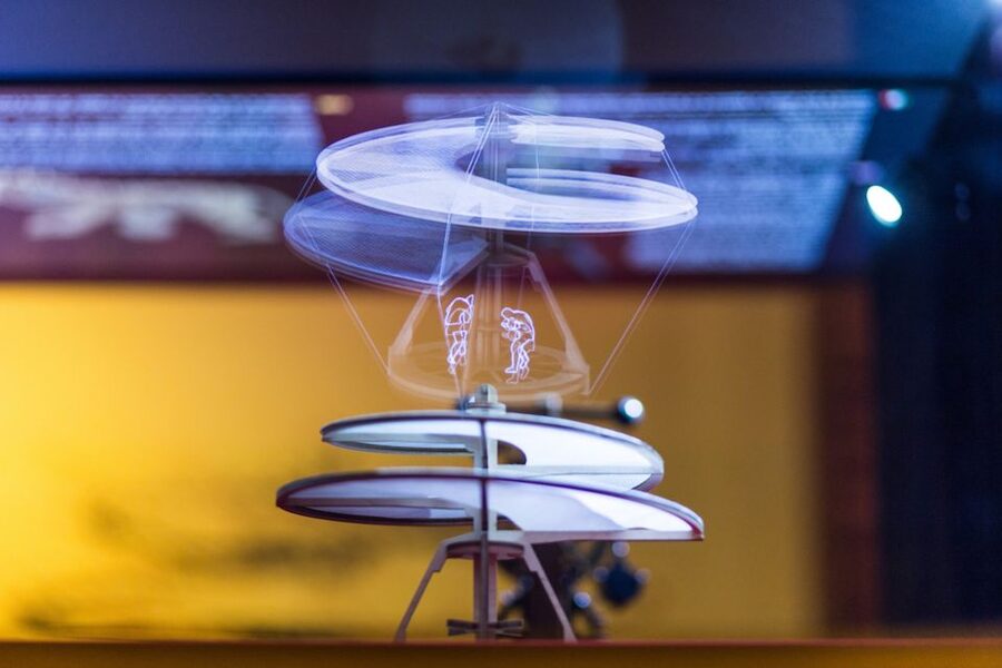 Rome: Leonardo da Vinci Exhibition Entrance Ticket - The models you can touch and test