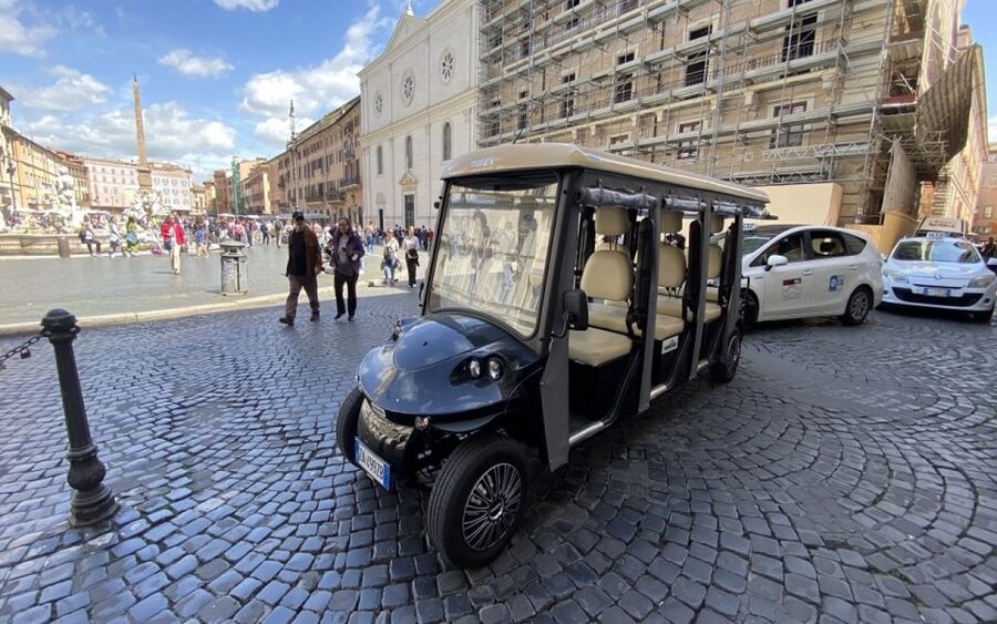 Rome: Night Tour of the City by Golf Cart (Private option) - Piazza Venezia brings Rome’s grand civic center into view