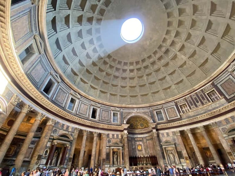 Rome: Pantheon Priority Entry Ticket & Audio Guide App - What to look for inside the Pantheon