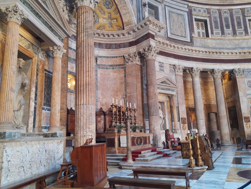 Rome: Pantheon Priority Entry Ticket & Audio Guide App - The included walk to Trevi Fountain and Piazza di Spagna