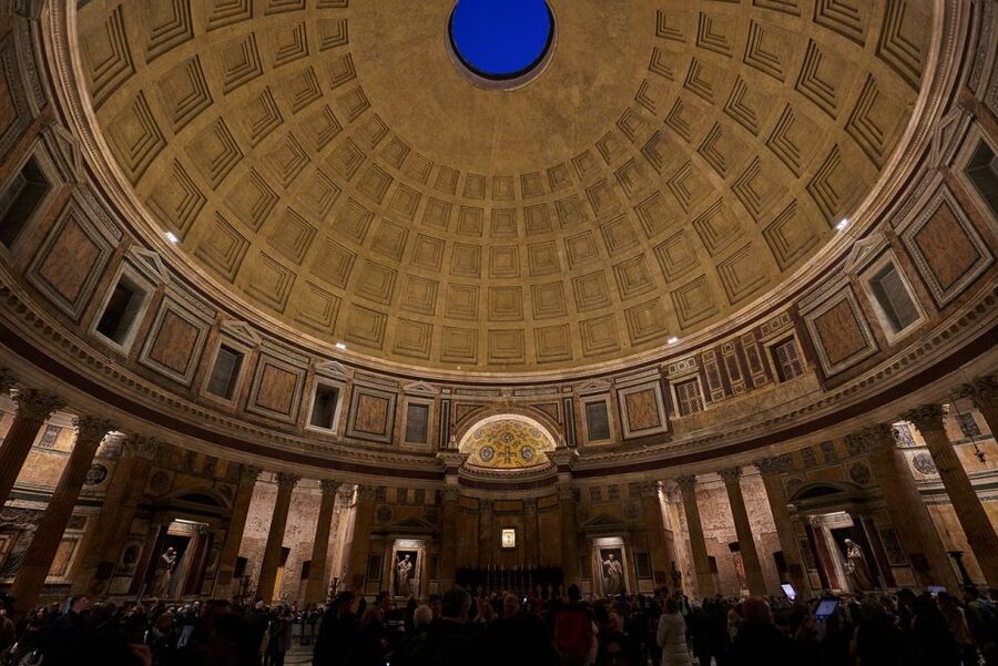 Rome: Pantheon Timeless Marvel Guided Tour with Entry Ticket - Timing, language, and group comfort