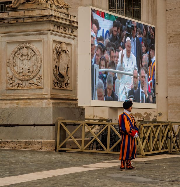 Rome: Papal Audience Tour With Reserved Access - Meeting at Chiosco Bar L’Ottagono before 7:00 am