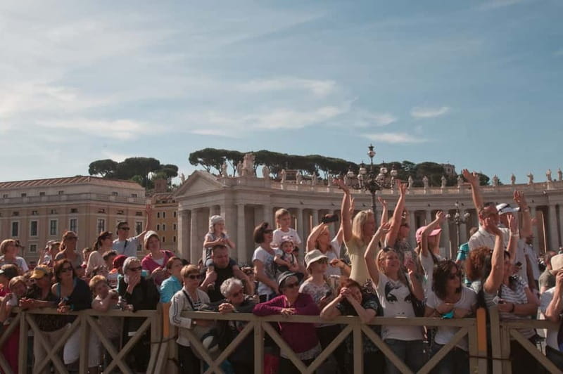 Rome: Papal Audience with Pope Leo XIV & Expert Guide - Dress, access, and practical limits