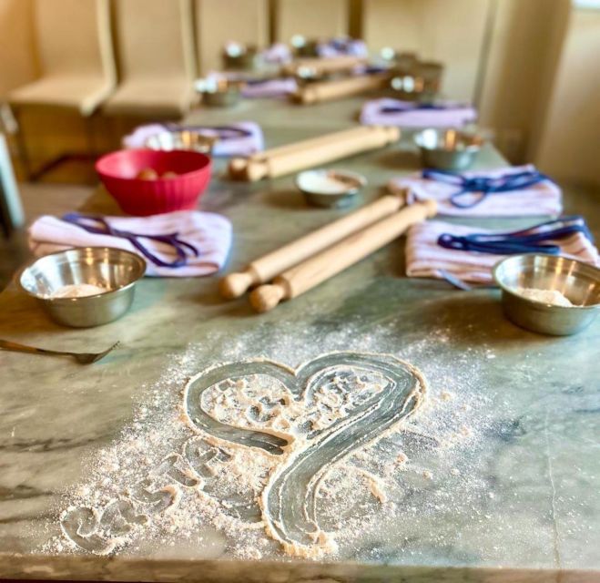 Rome: Pasta Making Class with Wine, Limoncello, and Dessert - Key details before you book