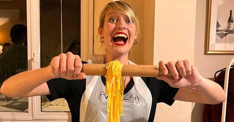 Rome: Pasta Making Class with Wine, Limoncello, and Dessert - Pasta making inside Palazzo Grazioli