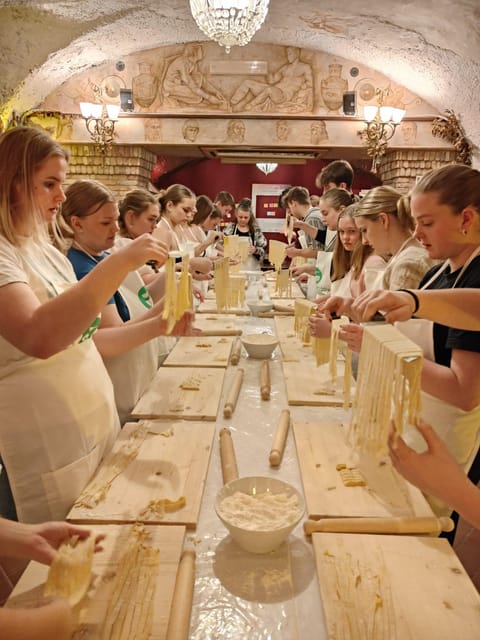 Rome: Pasta & Tiramisu Cooking Class near the Spanish Steps - What this Rome cooking class is really like