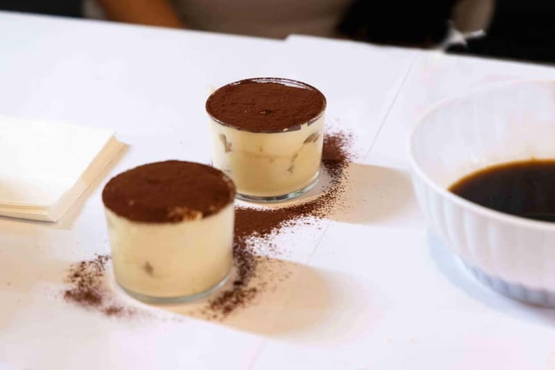 Rome: Pizza & Tiramisu Making Class with Wine & Limoncello - Small drawbacks to keep in mind