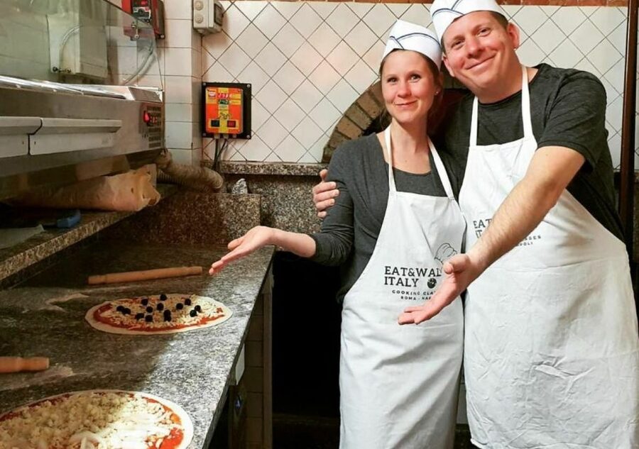 Rome: Pizza & Tiramisu Making Class with Wine & Limoncello - Why the central location is useful