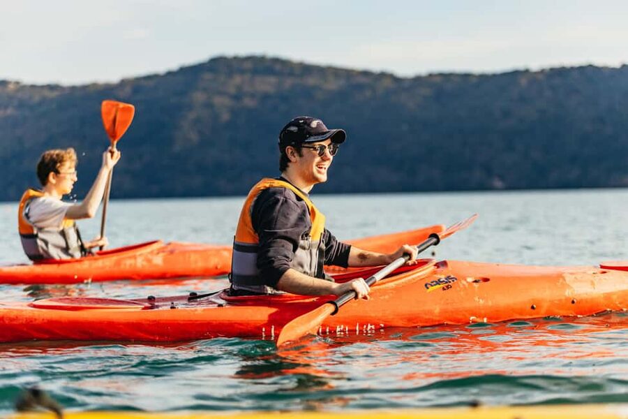 Rome: Popes' Lake, Kayak Tour with Swimming & Roman Pizza - Getting from Anagnina to the lake