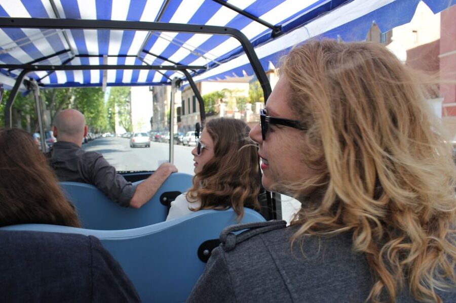 Rome: Private Guided City Highlights Tour by Golf Cart - Trevi Fountain and the central piazzas