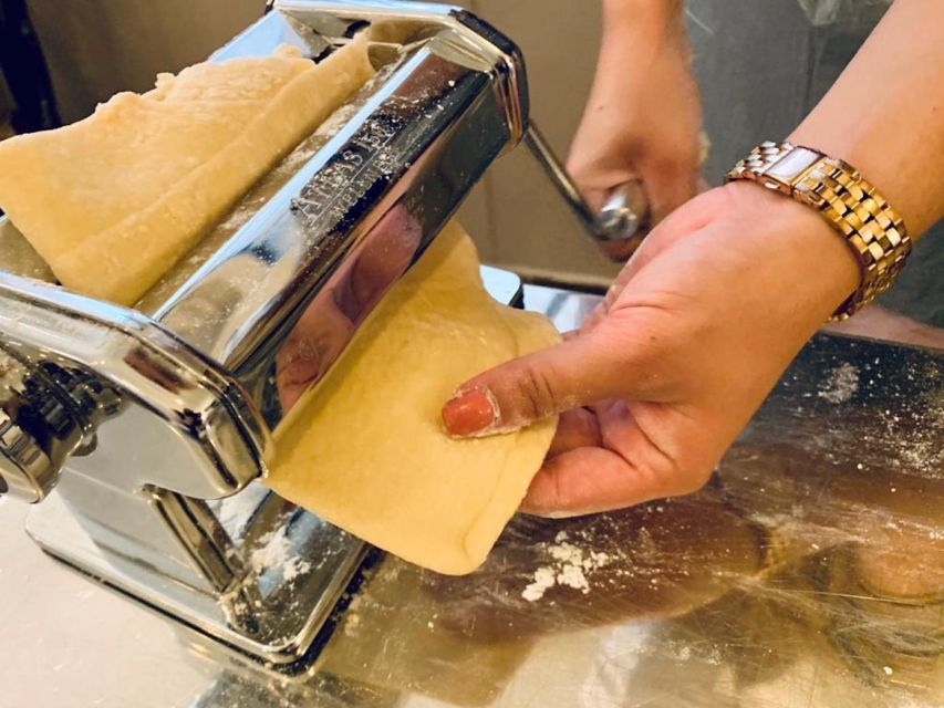 Rome: Roman Master Chef Cooking Class with Wine - Key points at a glance