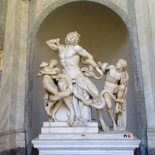 Rome: Skip the line Vatican Museums & Sistine Chapel Tour - The Sistine Chapel: a quiet final act