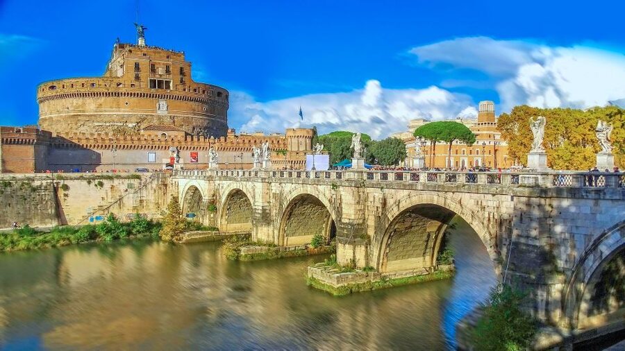 Rome: Small Group Guided Tour of Castel Sant'Angelo - Hadrian’s tomb and the spiral ramp
