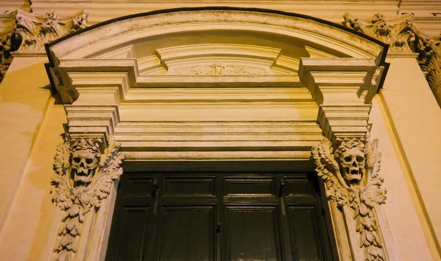 Rome: Small Group Rome's Dark Side - Ghosts & Legends Tour - Key points before you book