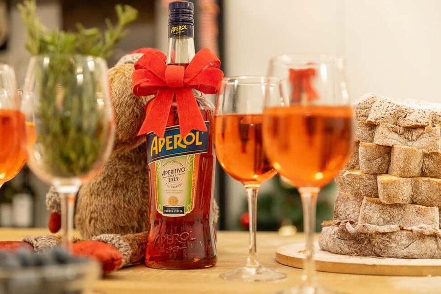 Rome: Spritz & Spaghetti Cooking Class - Aperol spritz and introductions