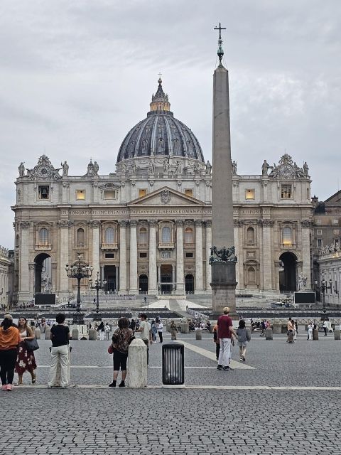 Rome: St. Peter's Basilica and Papal Grottoes Guided Tour - Who should book this visit