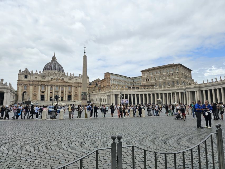 Rome: St. Peter's Basilica and Papal Tombs Guided Tour - What this St. Peter’s tour actually covers