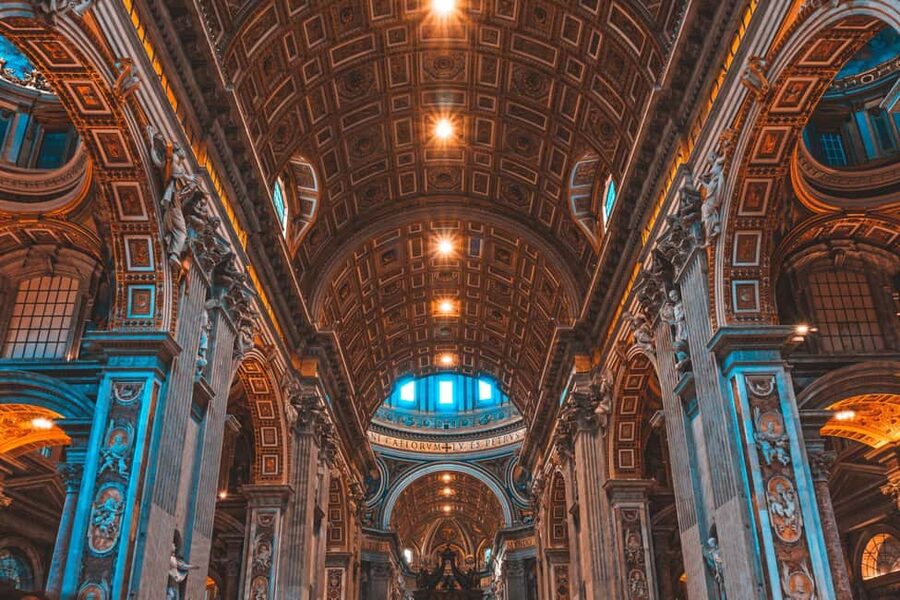 Rome: St. Peter's Basilica and Vatican Grottoes Guided Tour - The optional climb to the dome