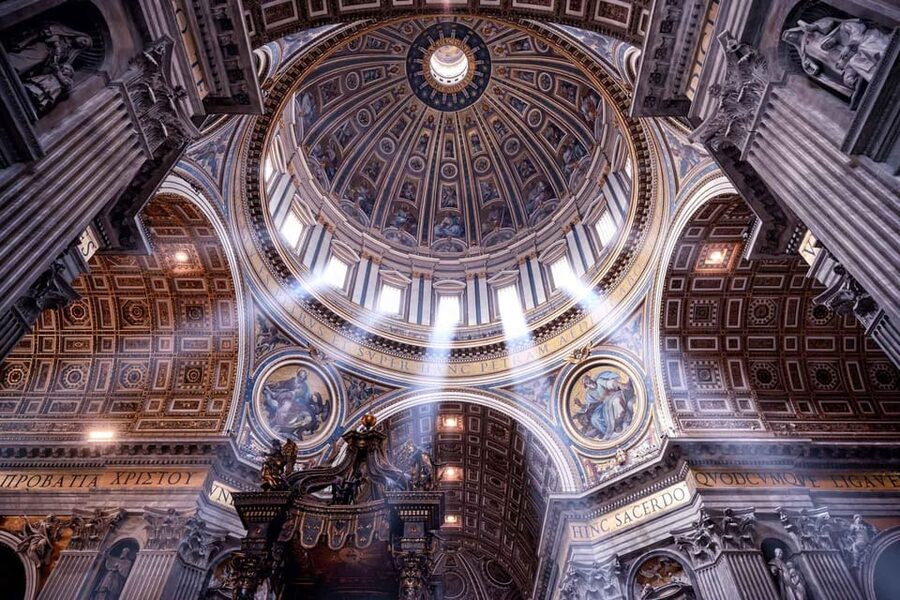 Rome: St. Peter's Basilica Audio Guide with Dome Tickets - Exploring St. Peter’s Basilica after the climb