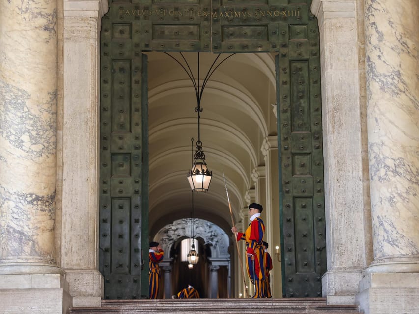 Rome: St. Peter's Basilica, La Pietà, Papal Tombs and Dome - Starting in St. Peter’s Square