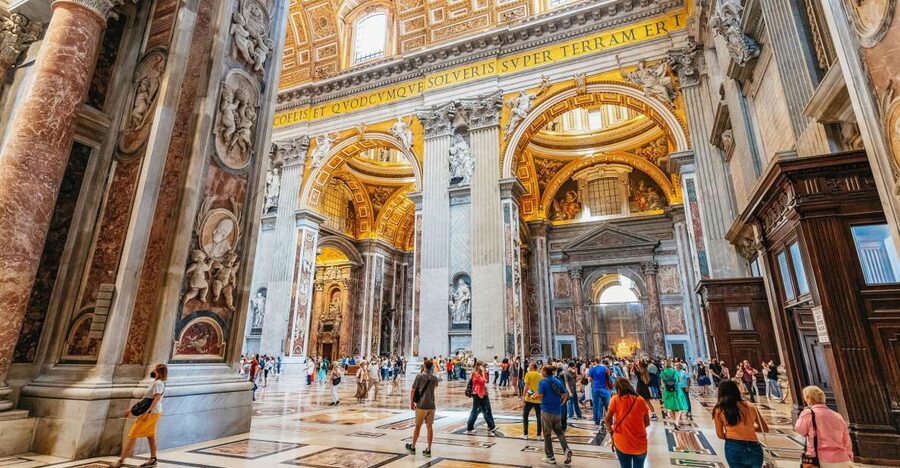 Rome: St. Peter's Basilica, Square and Grottoes Guided Tour - The security queue and why the guide matters